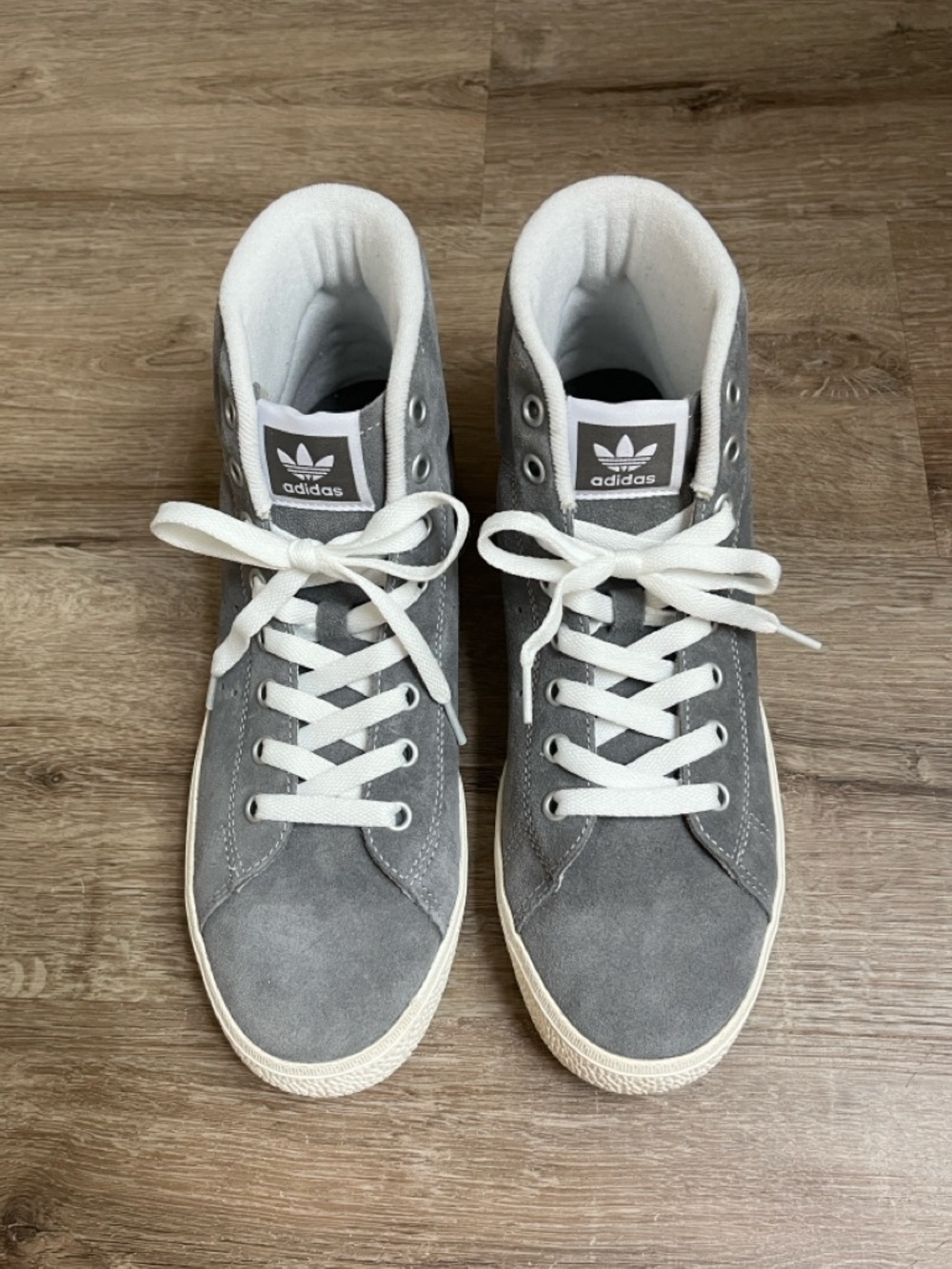 adidas STAN SMITH CS MID SHOES in Gray Suede